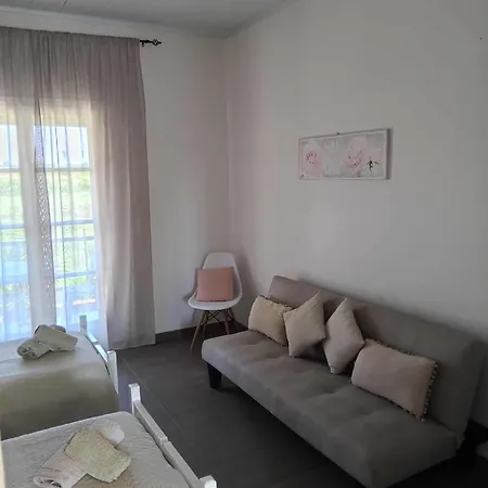 Apartament Issos *