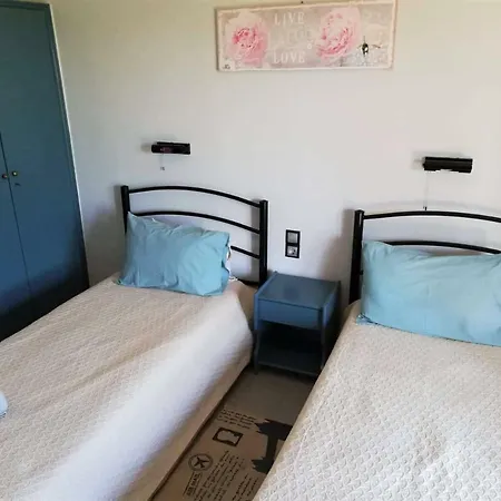 Issos Apartment
